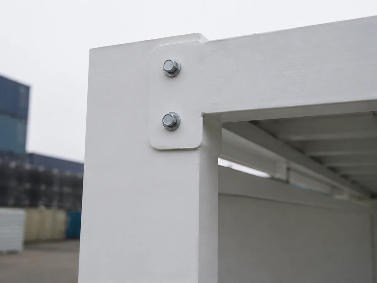 Illustrative bolted connection between detachable building frame members