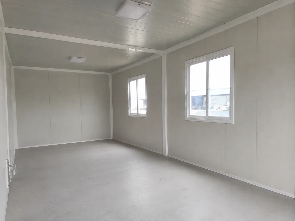 Illustrative open-plan room configuration for a detachable building