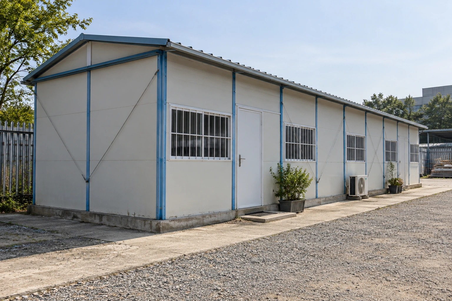 Illustrative single-storey K-house with repeated bays
