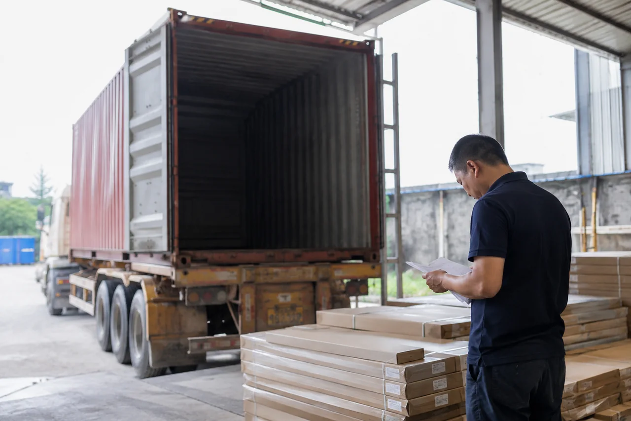 shipment release inspection — illustrative process scene