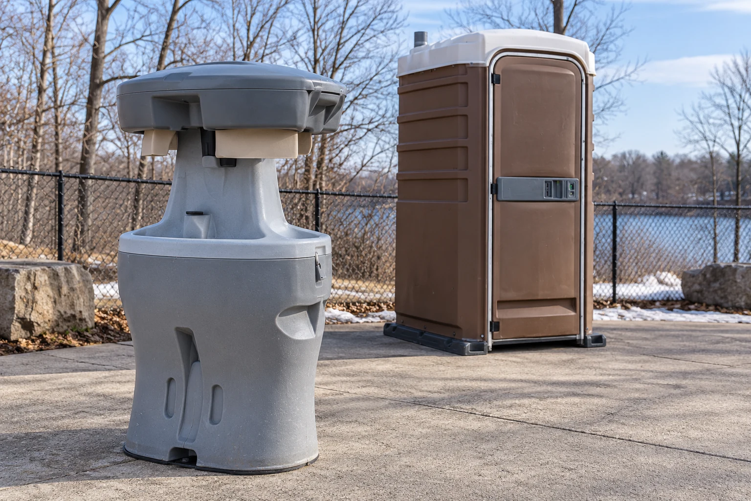 A separate wash station and toilet illustrate distinct sanitary functions.